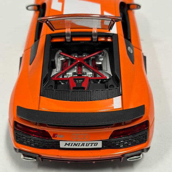 1/24 AUDI R8 V10 PLUS Supercar Metal Diecast Alloy HEADLIGHT AND REAR orange - Picture 10 of 10